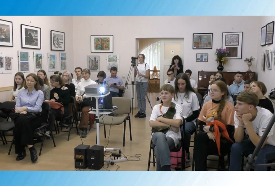 Стас Разумов говорил с детьми на языке экрана
